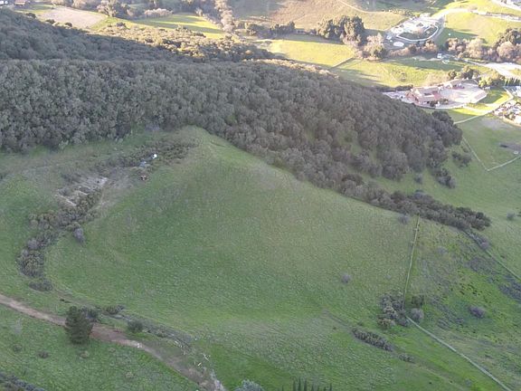 2nd image of 44766 Sun Valley Dr