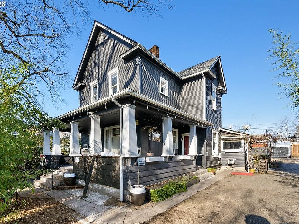 1st image of 610 W Fourth Plain Blvd
