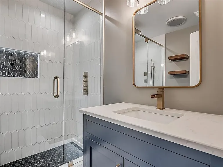 1402 SW 66th St — Photo 18