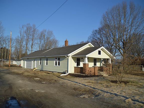 2nd image of 301 N Olive St