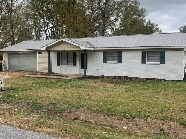 121 Winston Dr, New Hope, AL 35760