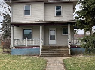 27 1st St NW, Dayton, IA 50530