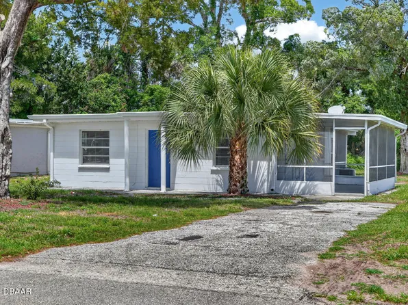 2425 Anastasia Dr, South Daytona, FL 32119