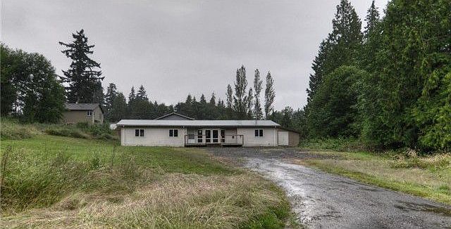 1st image of 1215 99th Ave SE