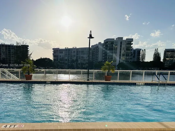 3000 S Ocean Dr APT 1218, Hollywood, FL 33019