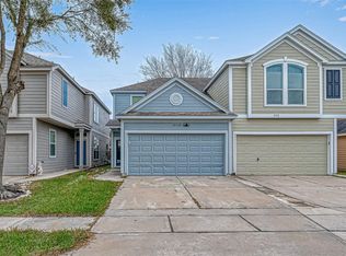 16522 Strathmore Manor Ln, Houston, TX 77090