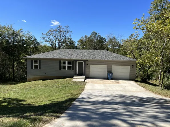 185 Hawthorne Street, Hollister, MO 65672
