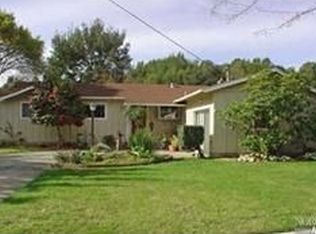 2517 W Pueblo Ave, Napa, CA 94558