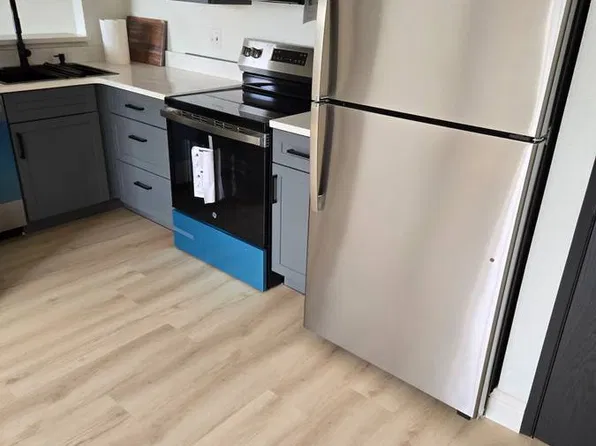 1207 Moore St, Brookings, OR