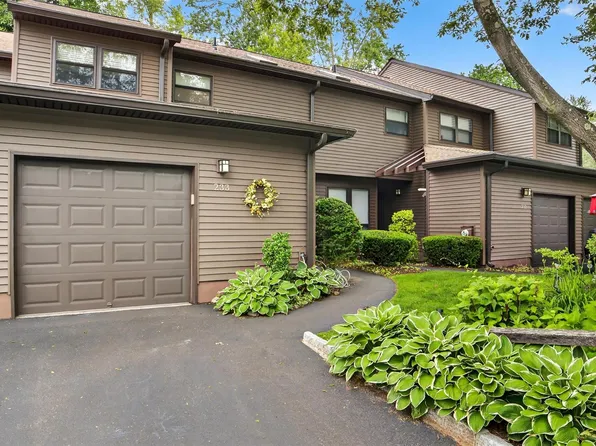 233 Woods Brooke Circle, Ossining, NY 10562