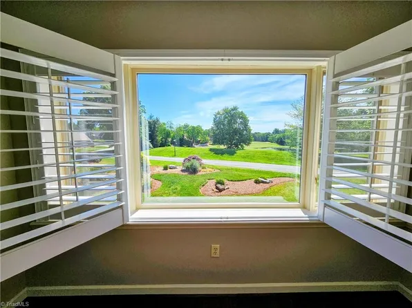 3226 Bermuda Vlg, Bermuda Run, NC 27006