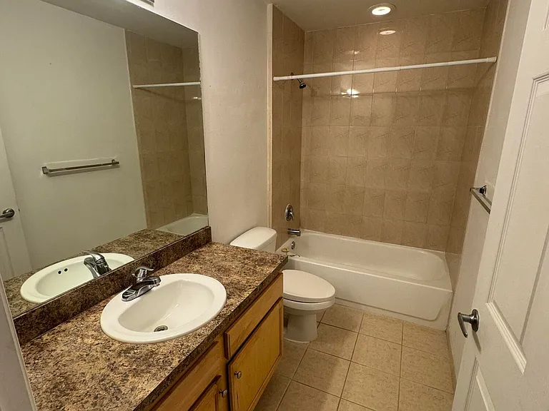6729 Coral Lake Dr #6729 — Photo 20