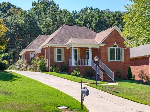 513 Magnolia Crest Cir, Gardendale, AL 35071