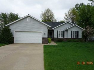348 Aaron Ct SW, Swisher, IA 52338