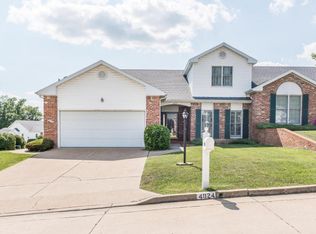 4024 Cambridge Cir, Jefferson City, MO 65109