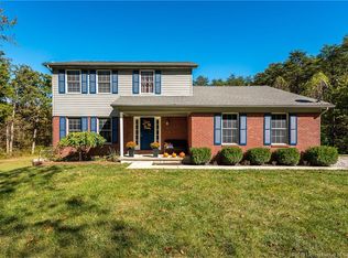 5798 S Maplewood Dr, Marysville, IN 47141