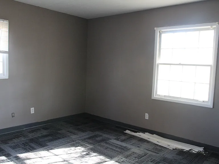 2105 Evergreen Dr — Photo 7