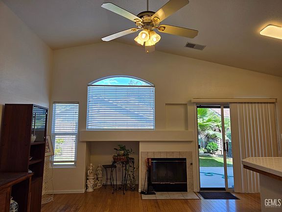 4th image of 3830 Boswellia Dr