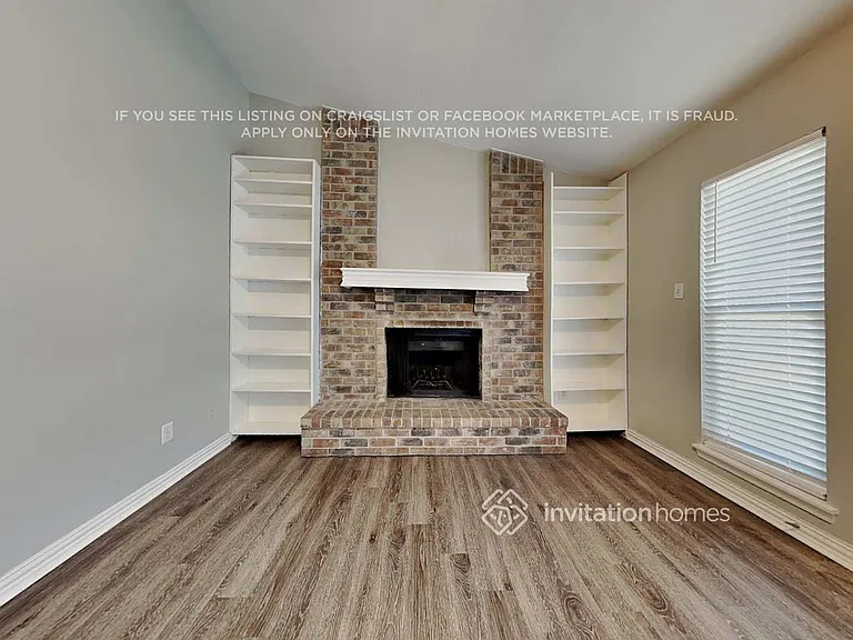 3913 Windflower Ln — Photo 5