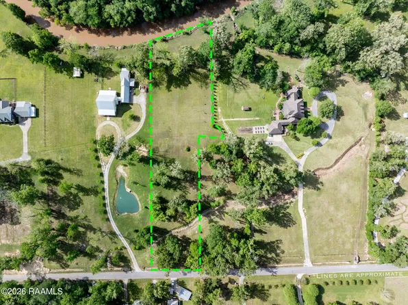 71 McVeigh Rd, Arnaudville, LA 70512