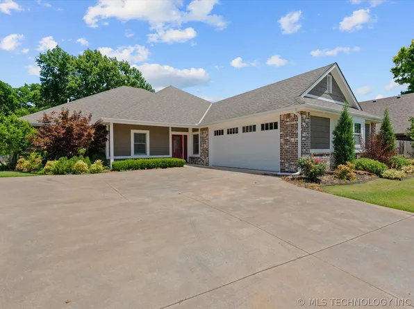 2402 Burlingame Rdg, Bartlesville, OK 74006