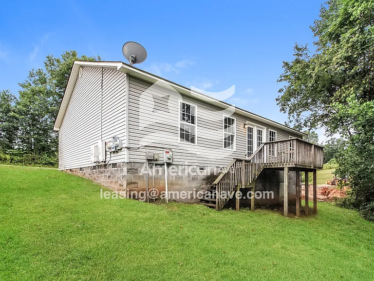 5663_015_rear_view_15.jpg