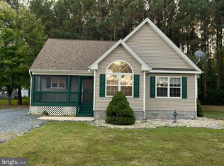 3710 Lauren Ct, Crisfield, MD 21817