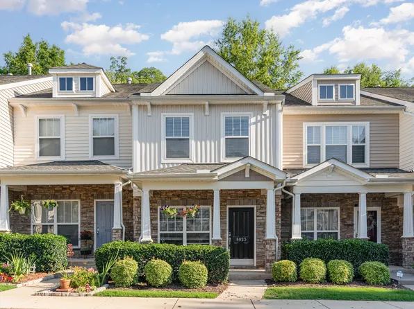 8823 Orchard Grove Way, Raleigh, NC 27612