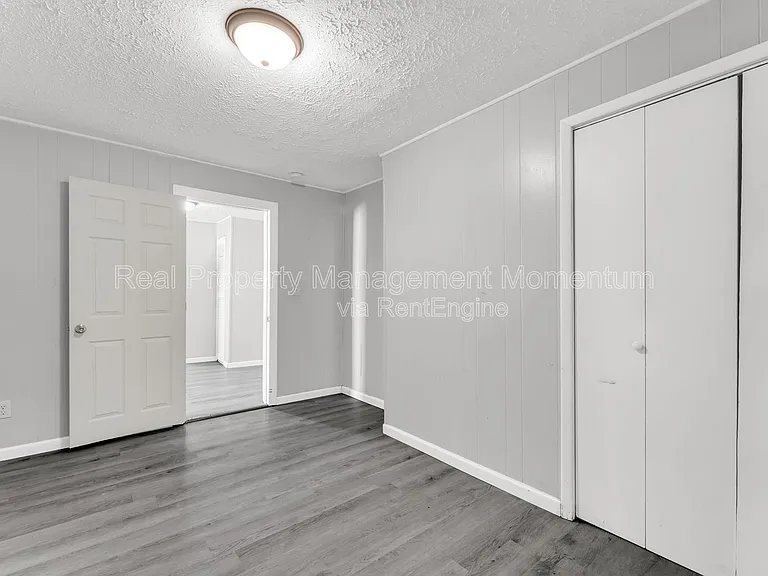 2804 W Washita St — Photo 14
