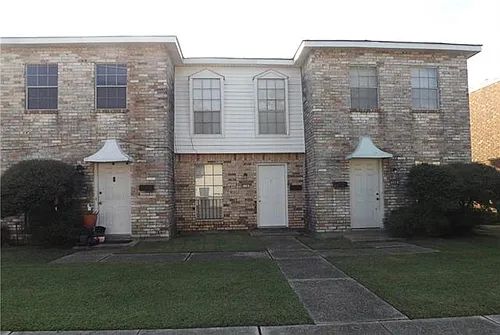 250 Helen St Photo 1