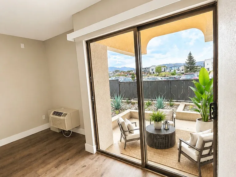 Alta Apartments — Photo 5