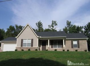 4274 Cedar Hills Rd, Memphis, TN 38135