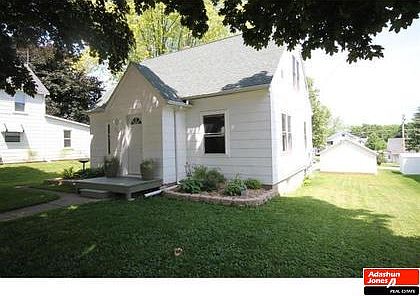1st image of 222 Forest St