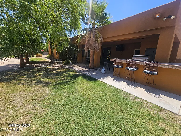 5118 W Winston Dr — Photo 19