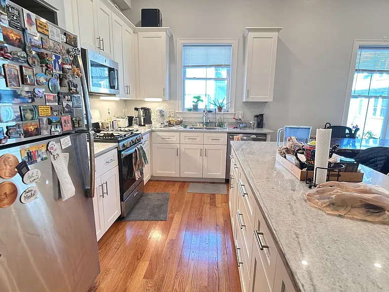 18 Murdock St #4 — Photo 2