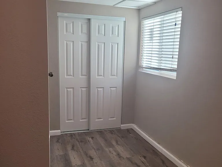 8431 San Carlos Ave #STUDIO — Photo 4