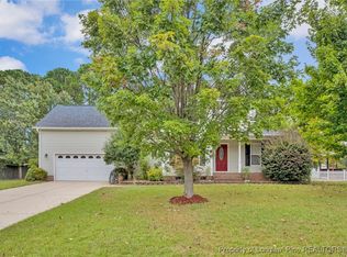 115 Chesapeake Rd, Cameron, NC 28326