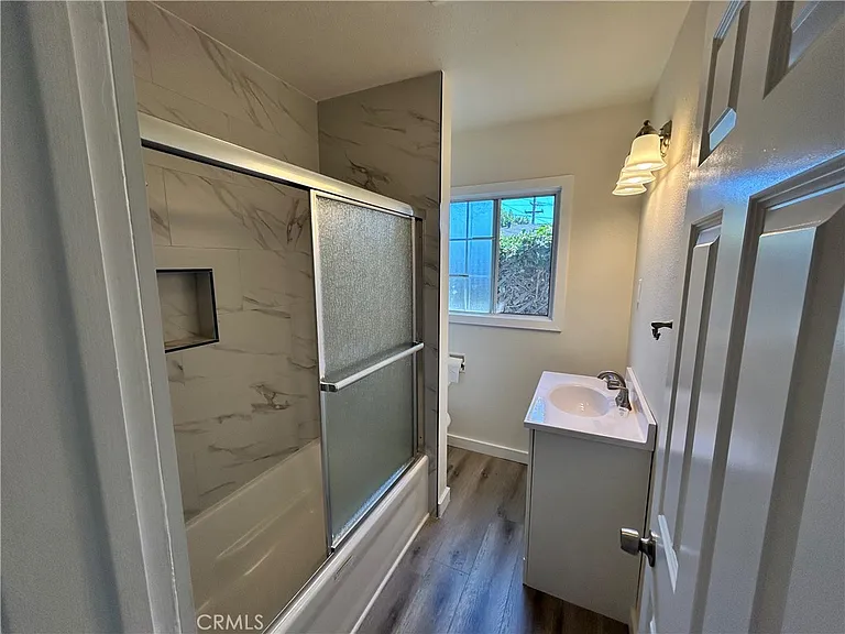 8160 Victoria Ave #A — Photo 5