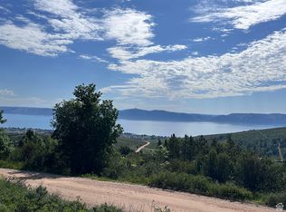 921 S Lakeview Dr, Garden City, UT 84028