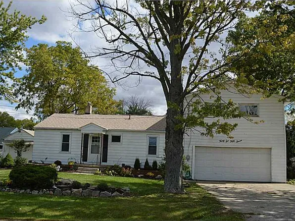 3657 Tipp Cowlesville Rd, Tipp City, OH 45371