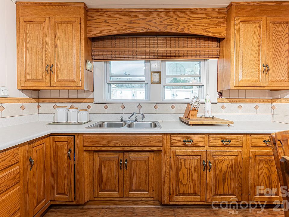 16th image of this home