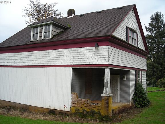 4th image of 12518 NE 182nd Ave