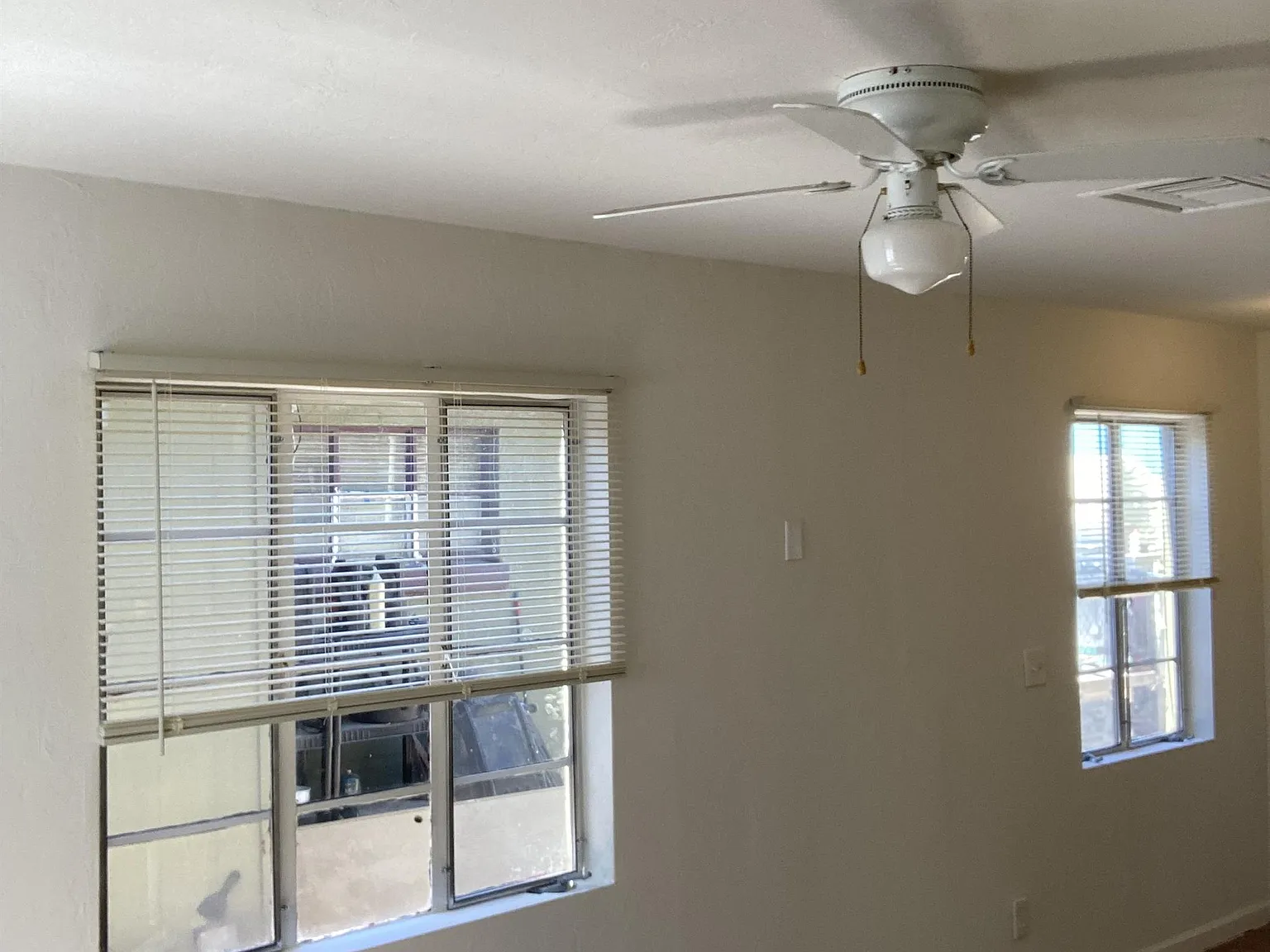511 E. Mohave Rd. - 3 — Photo 2