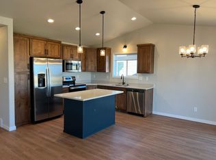 3602-3890 19th St S #3818, Moorhead, MN 56560