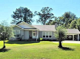 135 S Lakeshore Dr, Benton, LA 71006