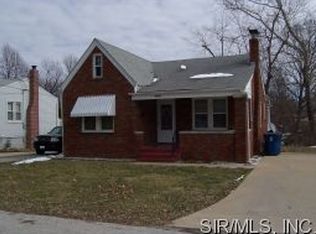 2611 Davis St, Alton, IL 62002