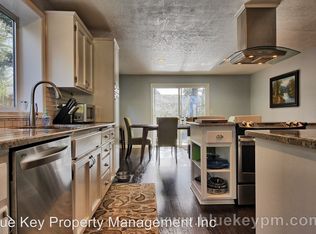 16828 SW Canby Ct, Beaverton, OR 97007