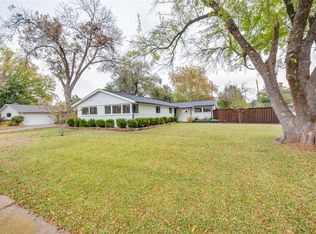 3581 Woodleigh Dr, Dallas, TX 75229