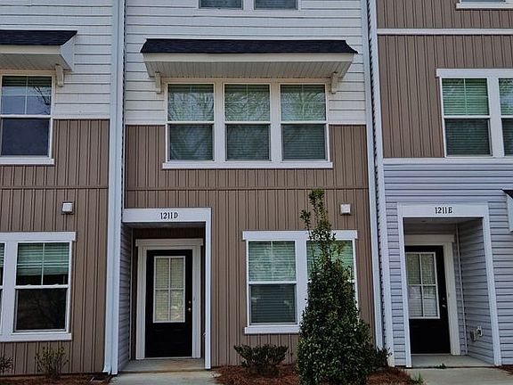 2nd image of 1211 Briarhill Rd Unit D