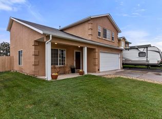 5344 Manor Ridge Dr, Pueblo, CO 81005